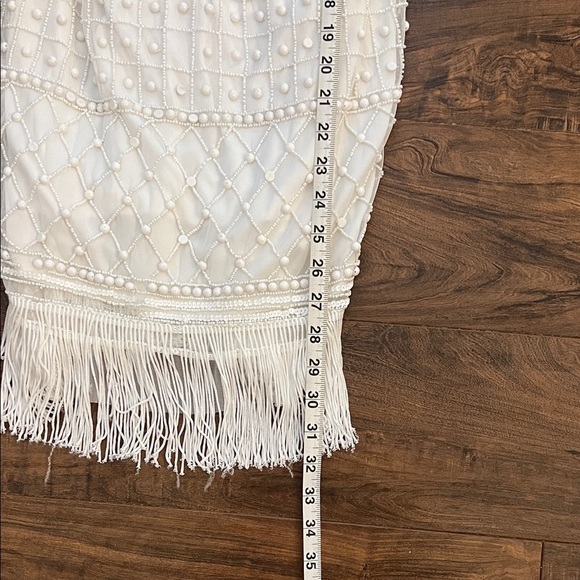 Elegant White Beaded Dress with Sequins by DB Studio, sz 6 - Picture 12 of 14